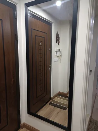 آینه مدل دکوراتیو قدی مستطیل قاب پهن کد 180