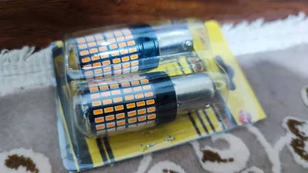 لامپ خودرو سام مدل 144 بسته دو عددی