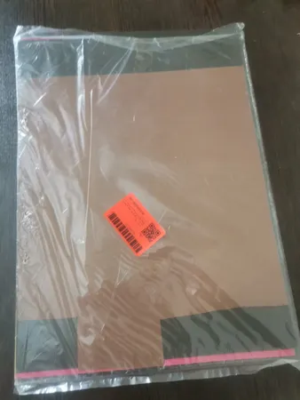 مقوا رنگی سایز ۳۴×۲۴ بسته ۲۰ عددی (۱۰ رنگ از هر کدام ۲ عدد)