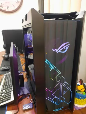 کیس کامپیوتر ایسوس مدل ROG Strix Helios