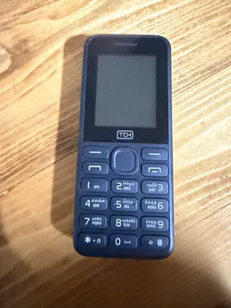 گوشی موبایل تی سی اچ مدل ARC دو سیم‌کارت ظرفیت 4 مگابایت