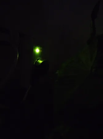 محافظ ولتاژ خیام الکتریک مدل دوخانه صوتی و تصویری