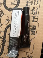 تجریه خرید بالم لب دکتر ژیلا مدل B01 وزن 12 گرم