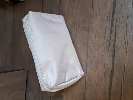 کیف لوازم آرایش زنانه مدل Pouch