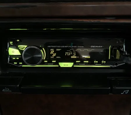 پخش کننده خودرو دنای مدل DE-C8022D