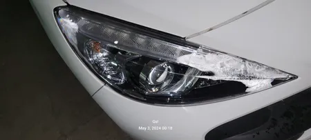 چراغ جلو راست کروز مدل 501 مناسب برای پژو 207