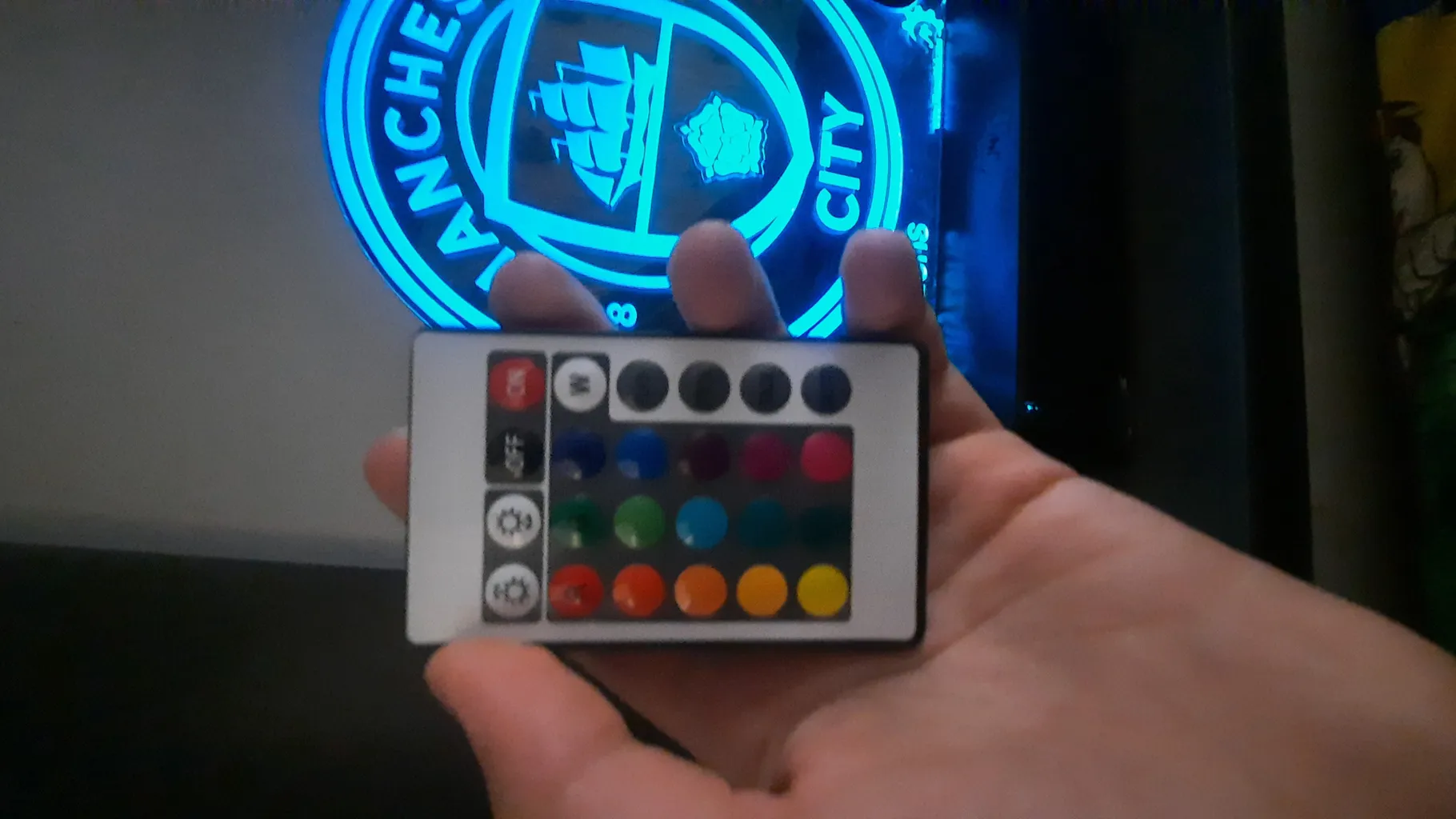 چراغ خواب مدل منچستر سیتی ریموت دار