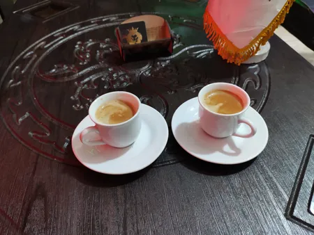 ست فنجان و نعلبکی 12 پارچه شرکت صنایع چینی تقدیس مدل RL60