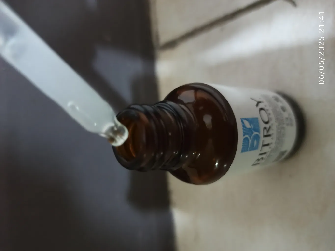 سرم پوست بیتروی مدل ویتامین C حجم 30 میلی لیتر