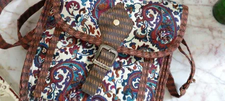 کیف رودوشی دخترانه مدل ترمه کد 0558