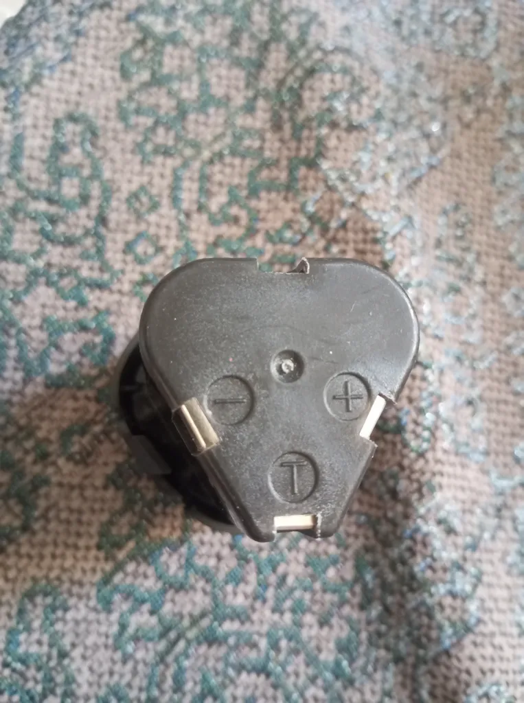 باتری دریل پیچ گوشتی شارژی بیست مدل سه ضلع کد 12V