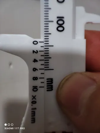 کولیس مدل Z2 گستره 0 تا 100 میلی متر