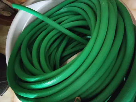 شلنگ آب پارس اعلاء مدل P.V.C کد 2