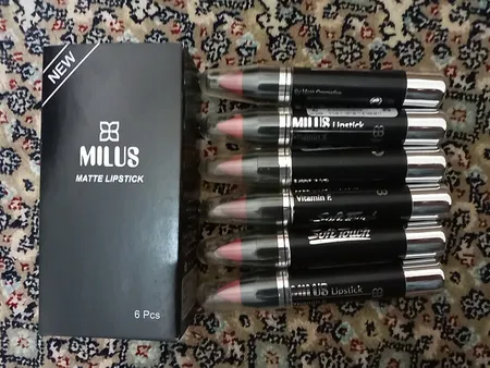 رژ لب مدادی میلوس مدل MIS1 مجموعه 6 عددی