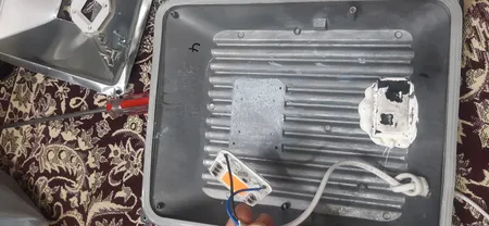 لامپ رشد گیاه 50 وات مدل IP65