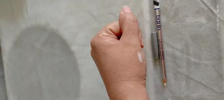 مداد چشم بارین شماره 07