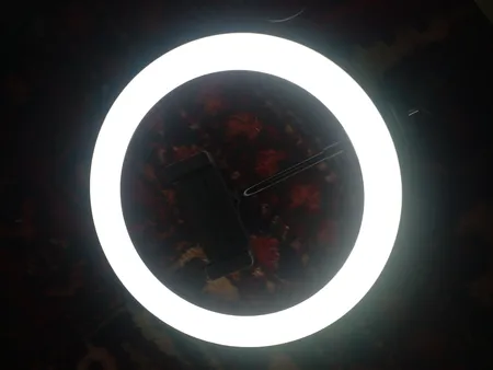 رینگ لایت مدل M26