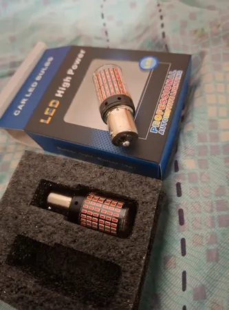 لامپ فندقی خودرو سام مدل 144 فلش زن بسته دو عددی