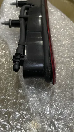 چراغ خطر سوم خودرو کالانیکس مدل LIGHT-207-10625 مناسب برای پژو 207