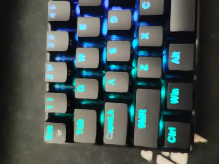 کیبورد گیمینگ ردراگون مدل Dragonic Elite K530 Pro، سوییچ مکانیکال قرمز، Tenkeyless، نورپردازی RGB