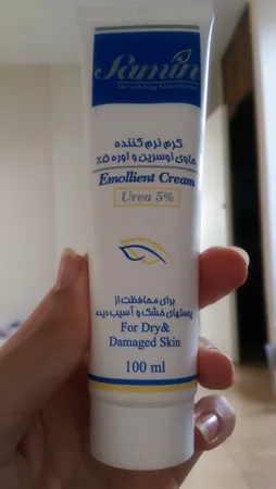 کرم نرم‌کننده اوسرین و اوره 5درصد ثمین مناسب پوست خشک و آسیب‌دیده حجم 100 میلی‌لیتر