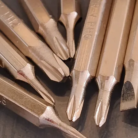 سری پیچ گوشتی مدل NO.8812 مجموعه 45 عددی