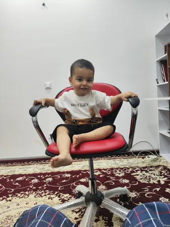 صندلی اداری نیلپر مدل OCT 415o