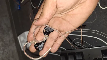 هندزفری کی زد مدل ZVX