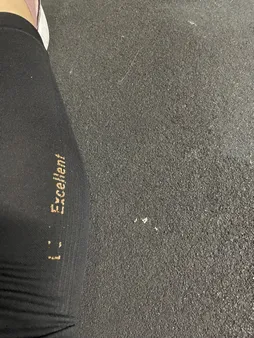 لگینگ ورزشی زنانه مدل سیملس پشت چین دار کد 1751 رنگ مشکی