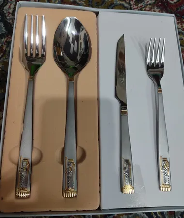 سرویس کارد و چنگال 12 پارچه نیوهوم طرح هخامنش