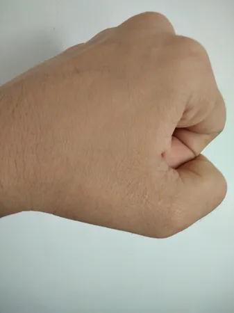 کرم پودر تیوبی مای شماره 204 حجم 35 میلی لیتر