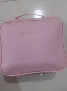 تجریه خرید کیف لوازم آرایش زنانه مدل T975