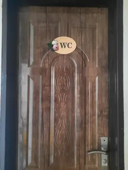 آویز درب سرویس بهداشتی مدل Pink مجموعه 2 عددی