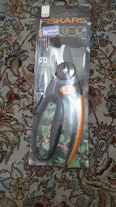 تجریه خرید قیچی باغبانی فیسکارس مدل P83