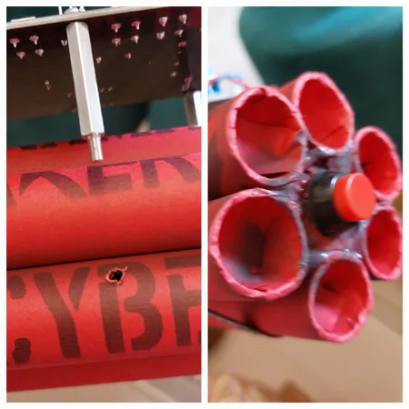 ساعت رو‌میزی مدل دینامیت