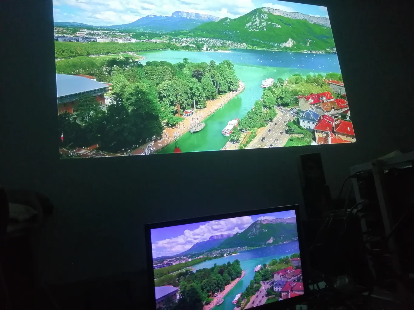 ویدئو پروژکتور وی واچ مدل V51pro 4K