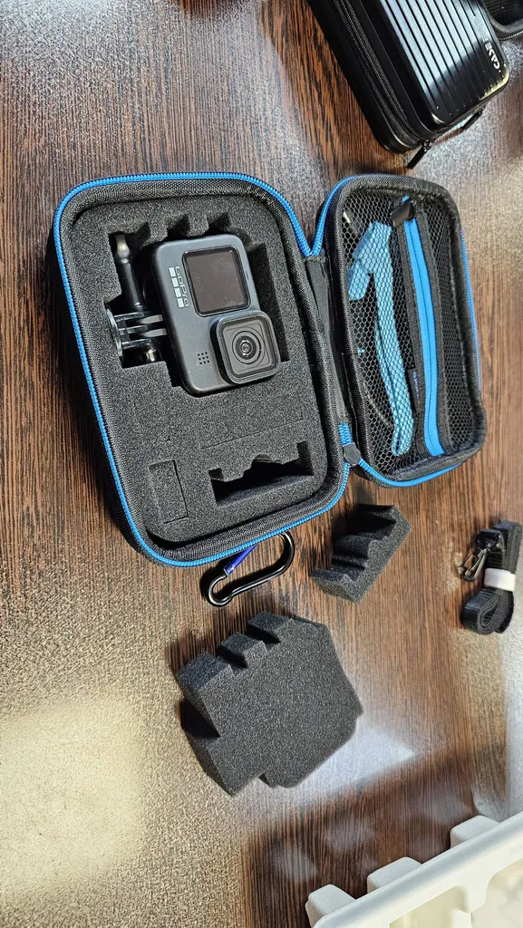 کیف دوربین ضد آب پلوز مدل Carrying مناسب برای دوربین ورزشی گوپرو