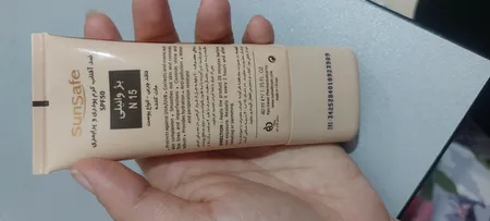 کرم ضدآفتاب رنگی سان‌سیف مدل N15، حجم 40 میلی‌لیتر