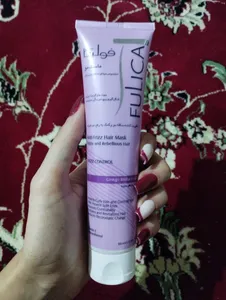 تجریه خرید ماسک مو فولیکا مناسب موهای شکننده و وزدار حجم100 میلی لیتر