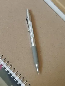 تجریه خرید مداد نوکی 0.5 میلی متری سی.کلاس مدل EXPERT به همراه نوک