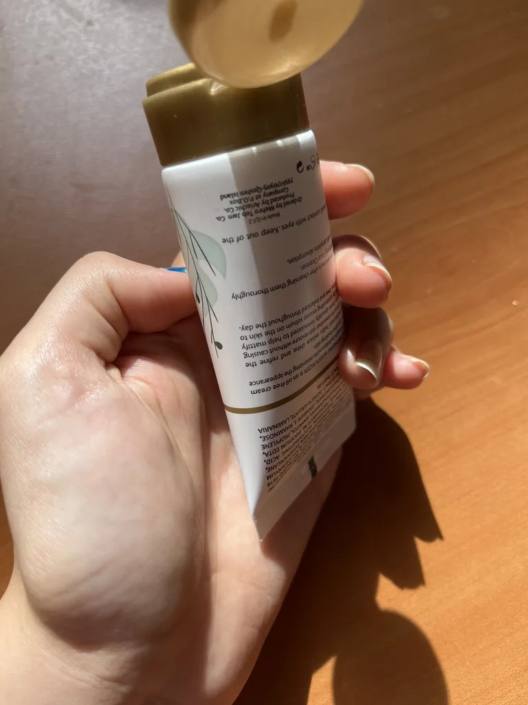 کرم مرطوب کننده دلبستو مدل آبرسان حجم 50 میلی لیتر