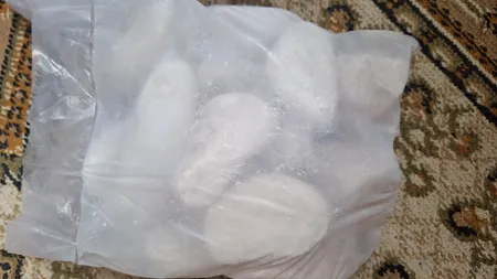 سنگ تزیینی مدل بادامی کد Bis1 وزن 2 کیلوگرم