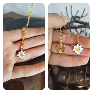 تجریه خرید نیم ست زنانه مدل بابونه کد a10