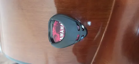 نگهدارنده پیک گیتار مدل VC40