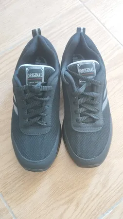 کفش باشگاه و تمرین سارزی مدل A.D.D.S_silvan_m.e.s_t.o.s