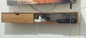 تجریه خرید میز تلویزیون دیواری مدل  DLF88L