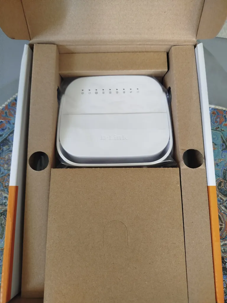 مودم روتر ADSL2 Plus بی سیم N300 دی-لینک مدل DSL-124 New