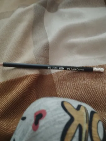 مداد مشکی فابر کاستل مدل HB2112 بسته 12 عددی