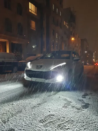 لامپ هدلایت خودرو مدل D9h11 بسته 2 عددی