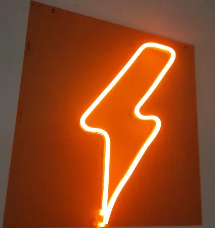 ریسه نئون فلکسی مدل v12 طول 1 متر